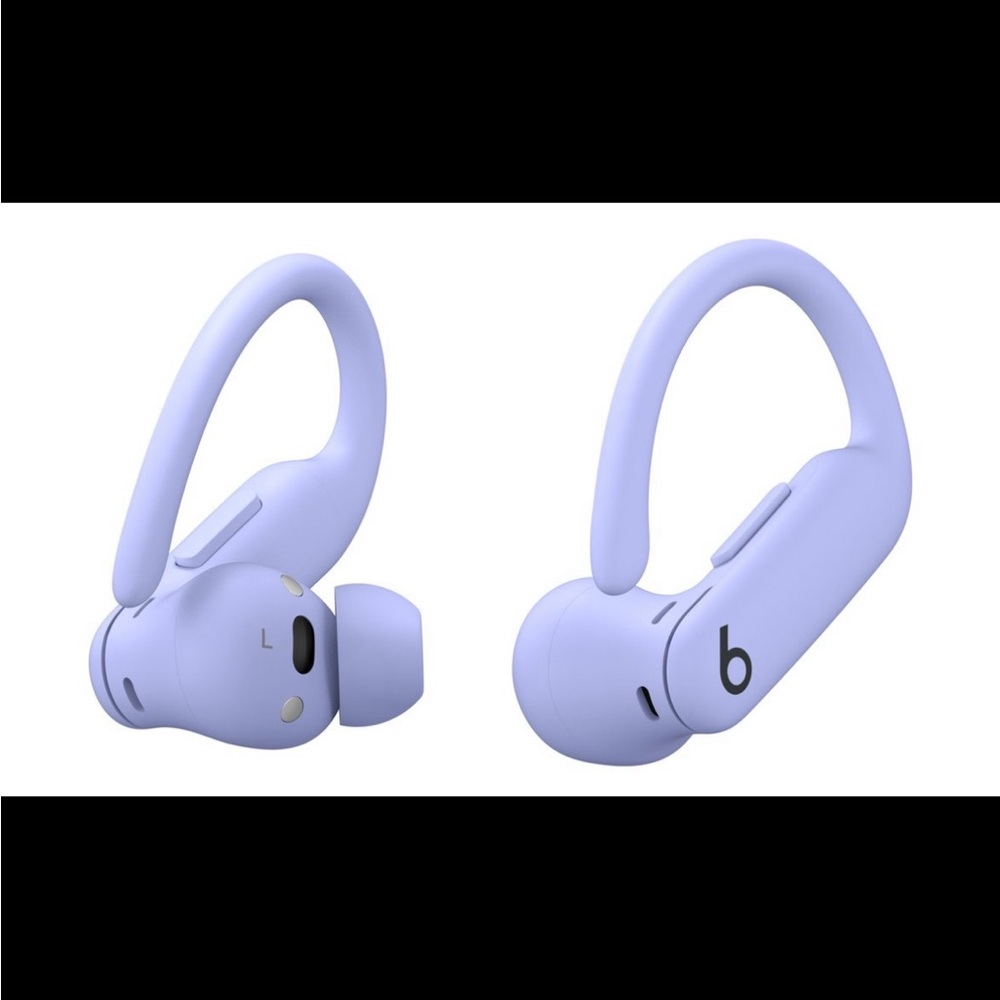 NWOT (in sealed original packaging) Powerbeats Pro 2!
